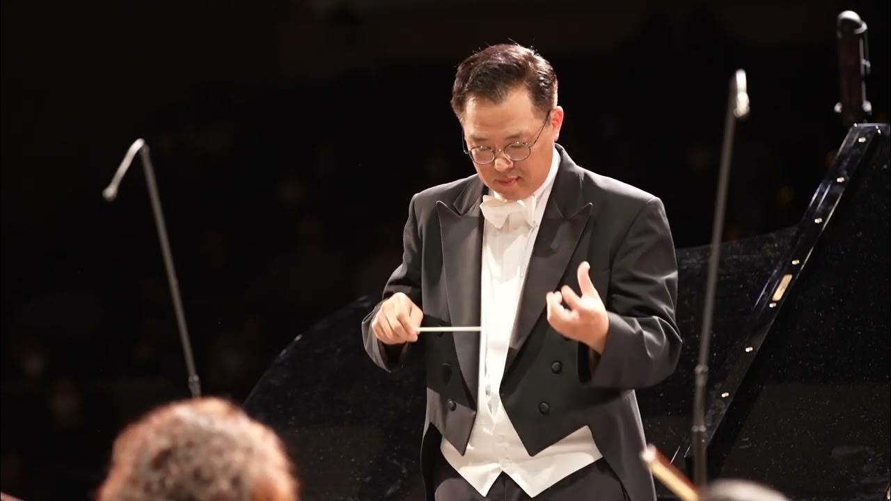 Beethoven Piano Concerto no.1 David Chang conductor